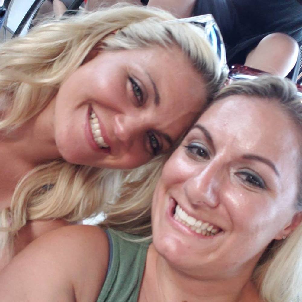 Meet your Posher, Kayla